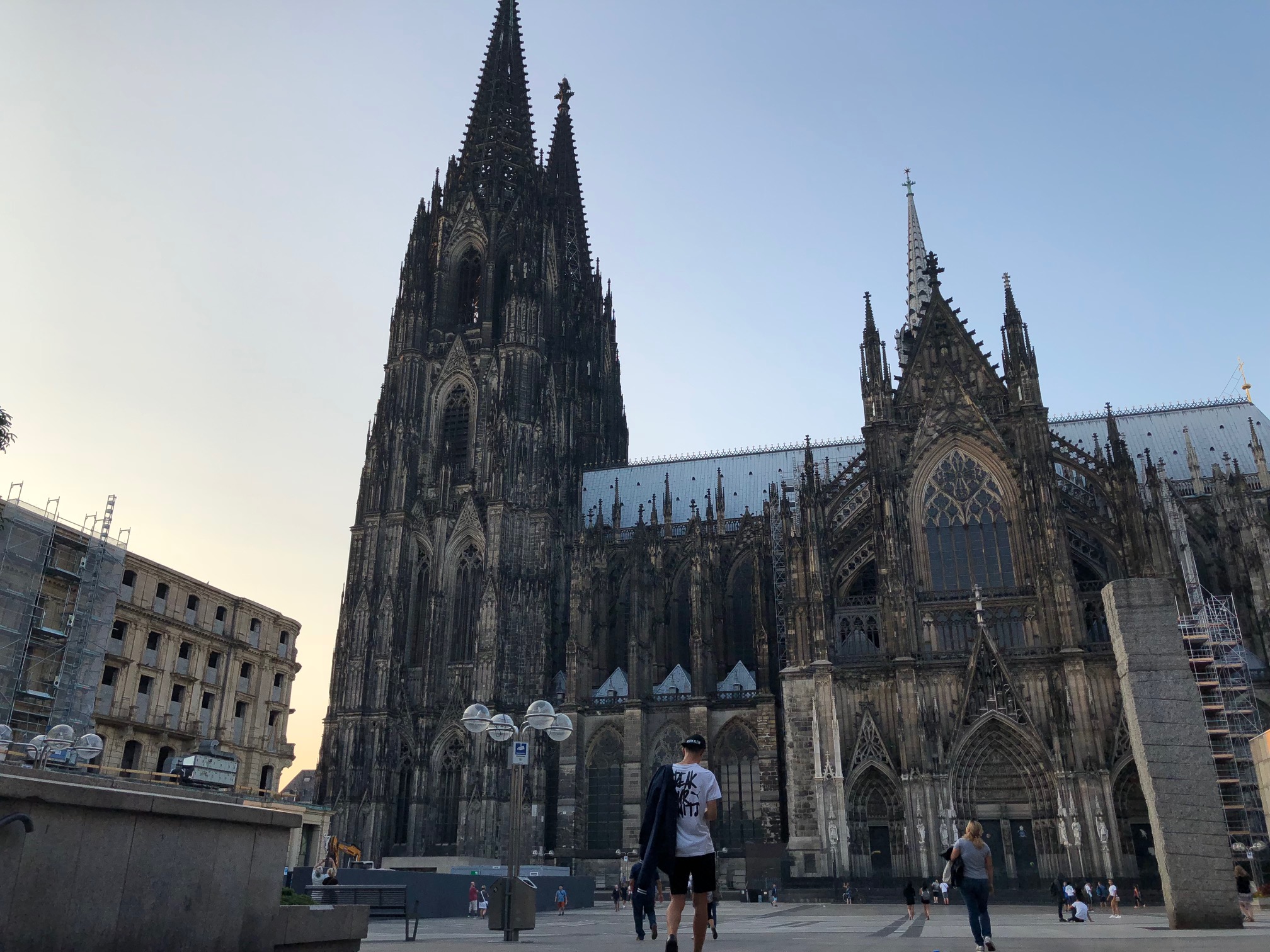 The square on the south side of the Cologne cathedral