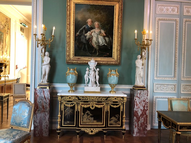 Another French room 