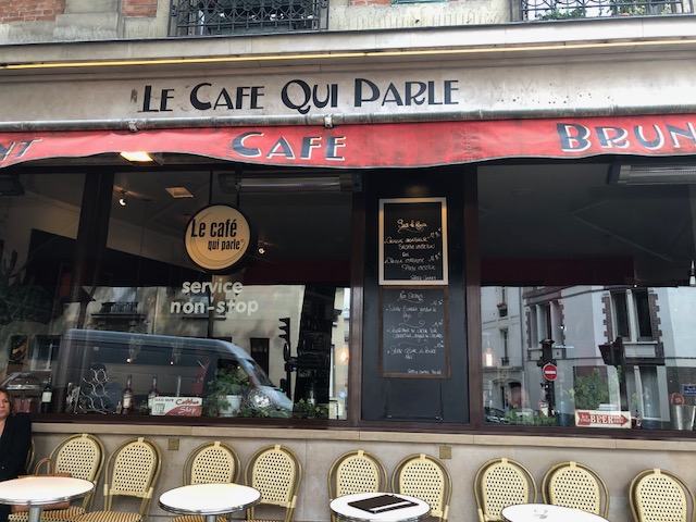 Le Cafe Qui Parle