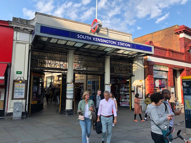 South Kensington subway station