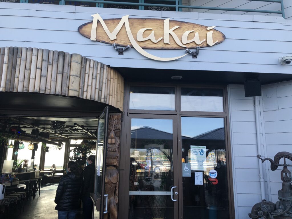 entrance to restaurant Makai